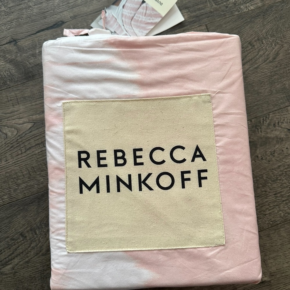 Rebeca Minkoff Full /Queen  Duvet cover  3-piece set